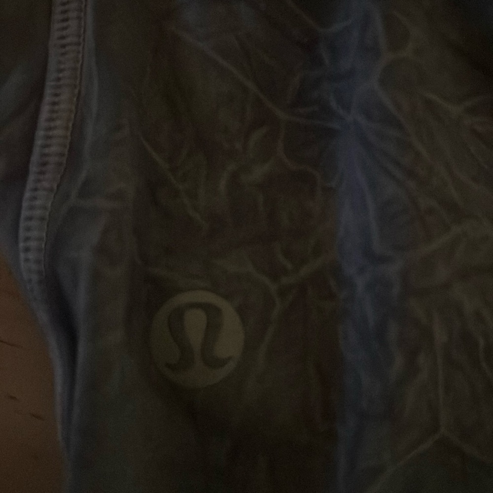 Lululemon 5in inseam Biker Short size 10
